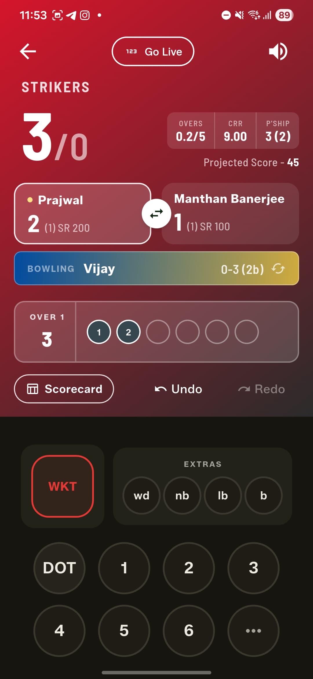 GULLY CRIX scoring a live cricket match with the smart live header